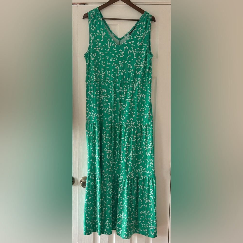 Nina Leonard Green Floral Maxi Skirt‎ Size Medium EUC
